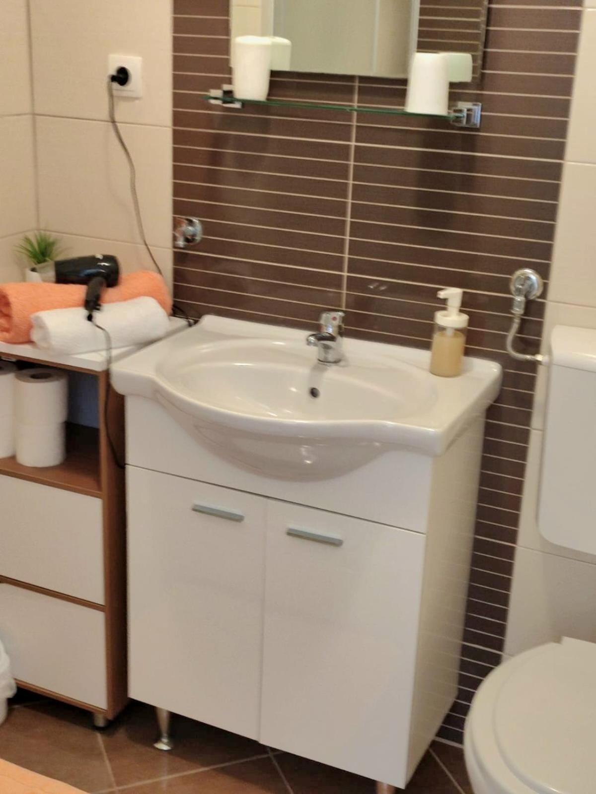 Petra Apartment Vodice Luaran gambar