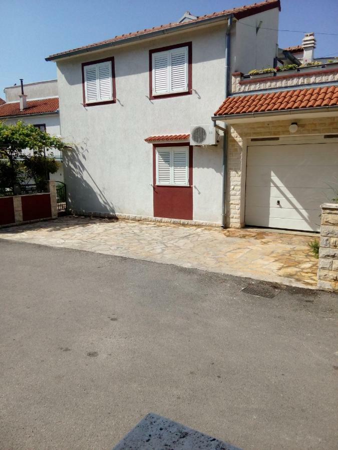 Petra Apartment Vodice Luaran gambar